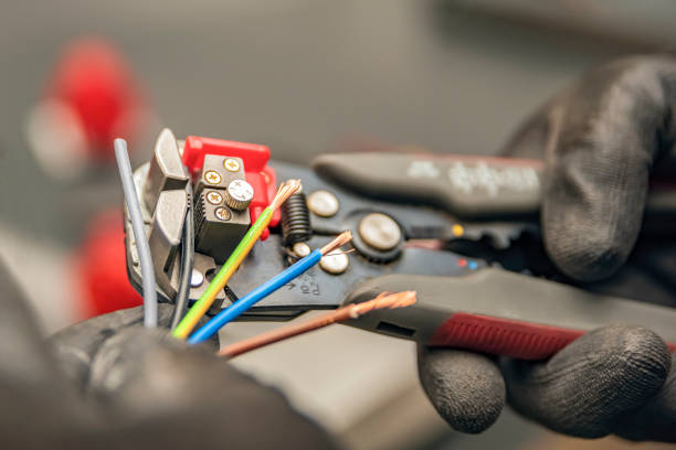 Best Emergency Electrical Repair  in Kaufman, TX